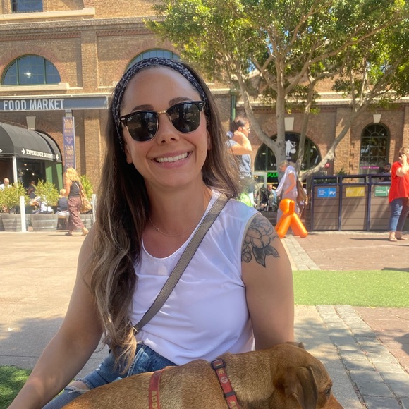 Meet your Posher, Candace - Picture 1 of 1